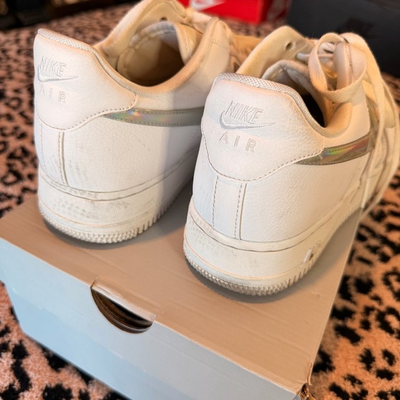 Women’s Air Force 1 ‘07 ESS - Picture 4 of 7
